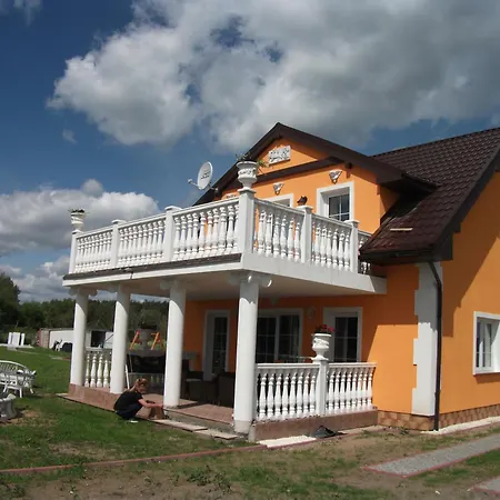 Dom wakacyjny Freistehendes Orange Fuer 10 Personen *