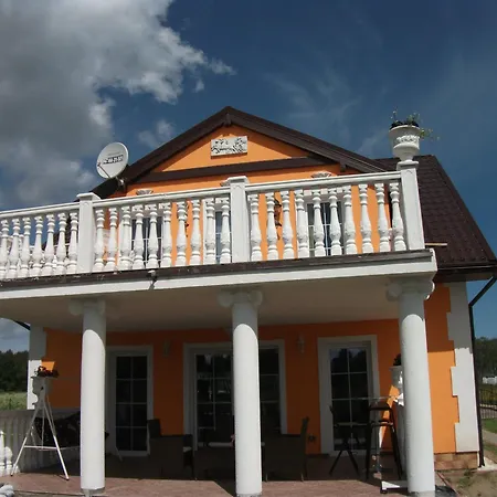 Freistehendes Orange Fuer 10 Personen Casa vacanze Nowe Warpno